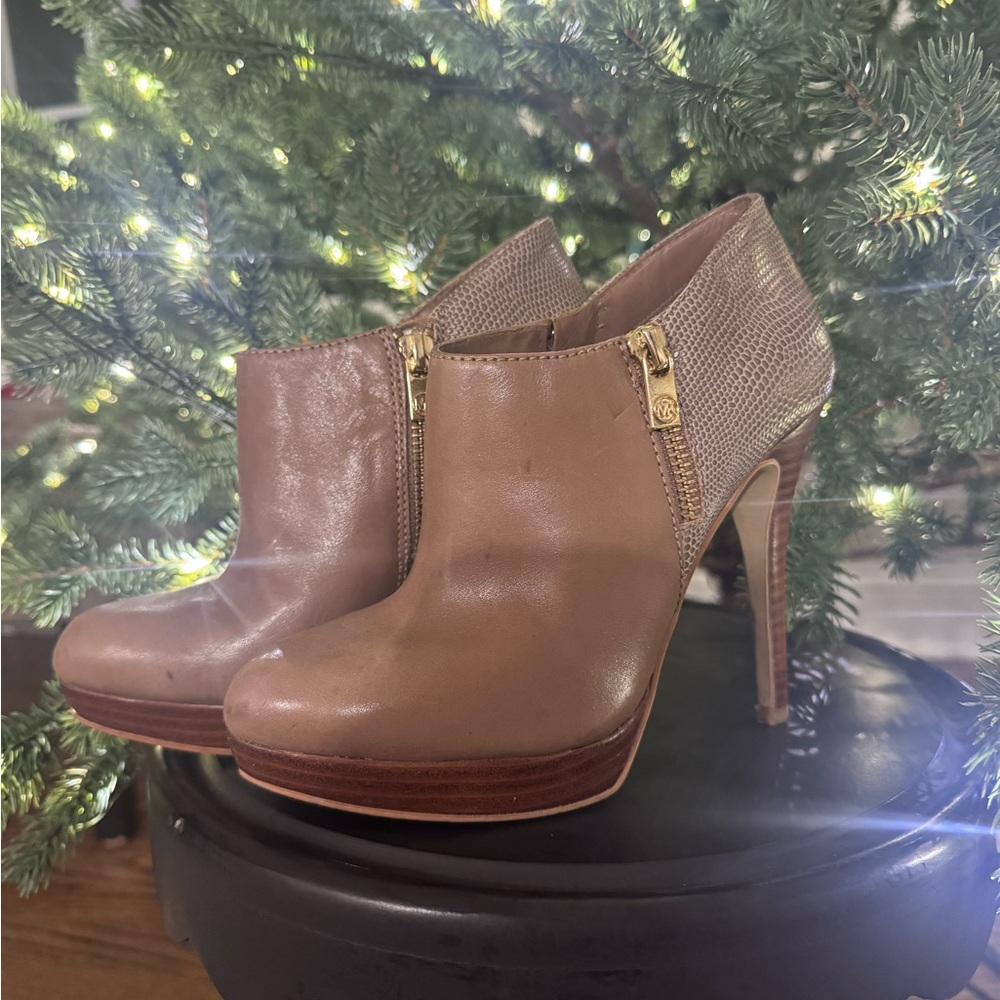 MICHAEL Michael Kors Tan Heeled Ankle Boots